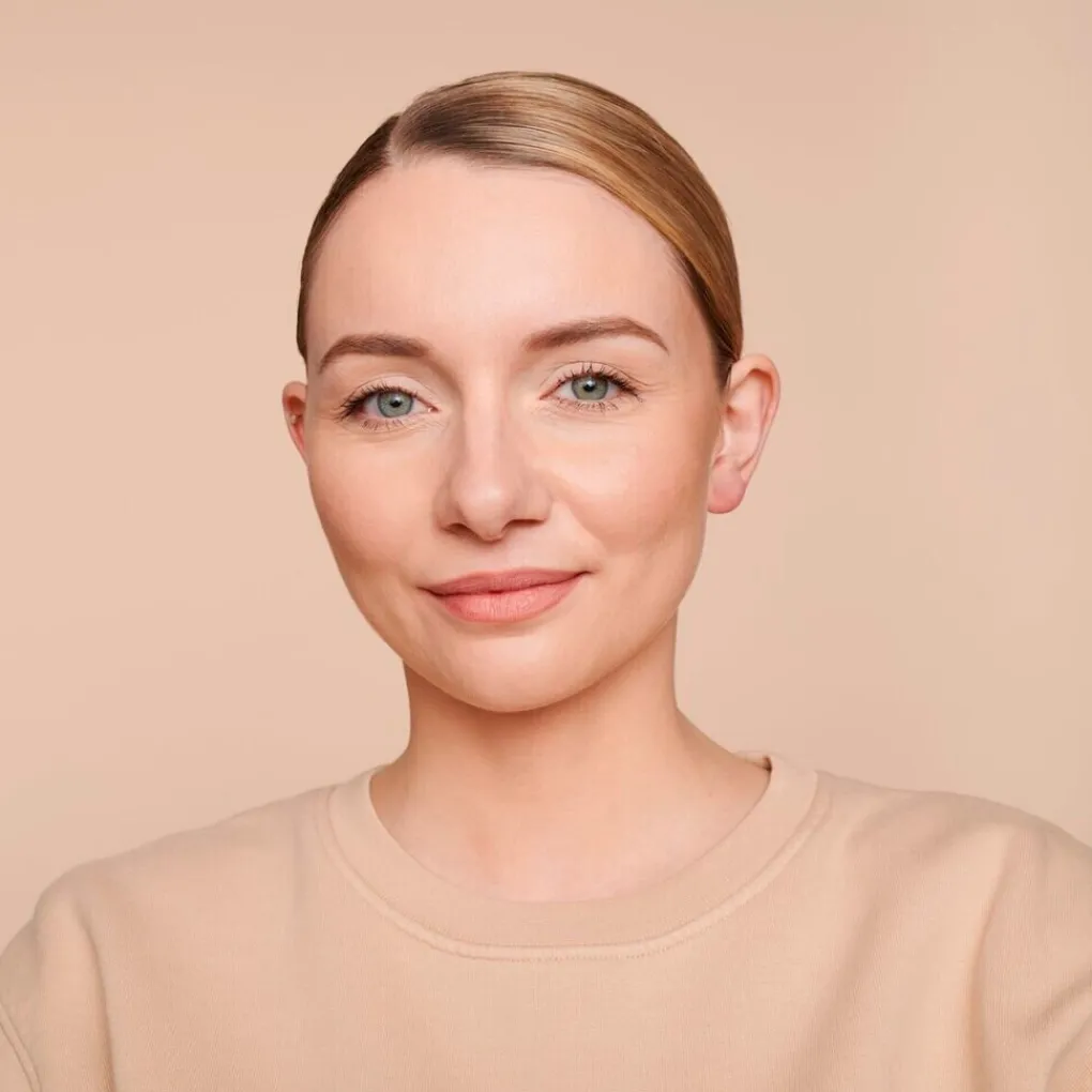 Catrice Foundation>HD 020 Rose Beige Liquid Coverage Foundation