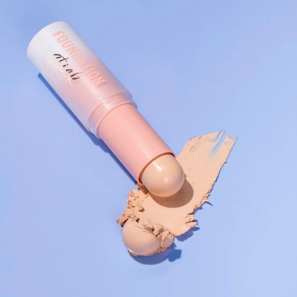 Essence Foundation>50 Foundation Stick