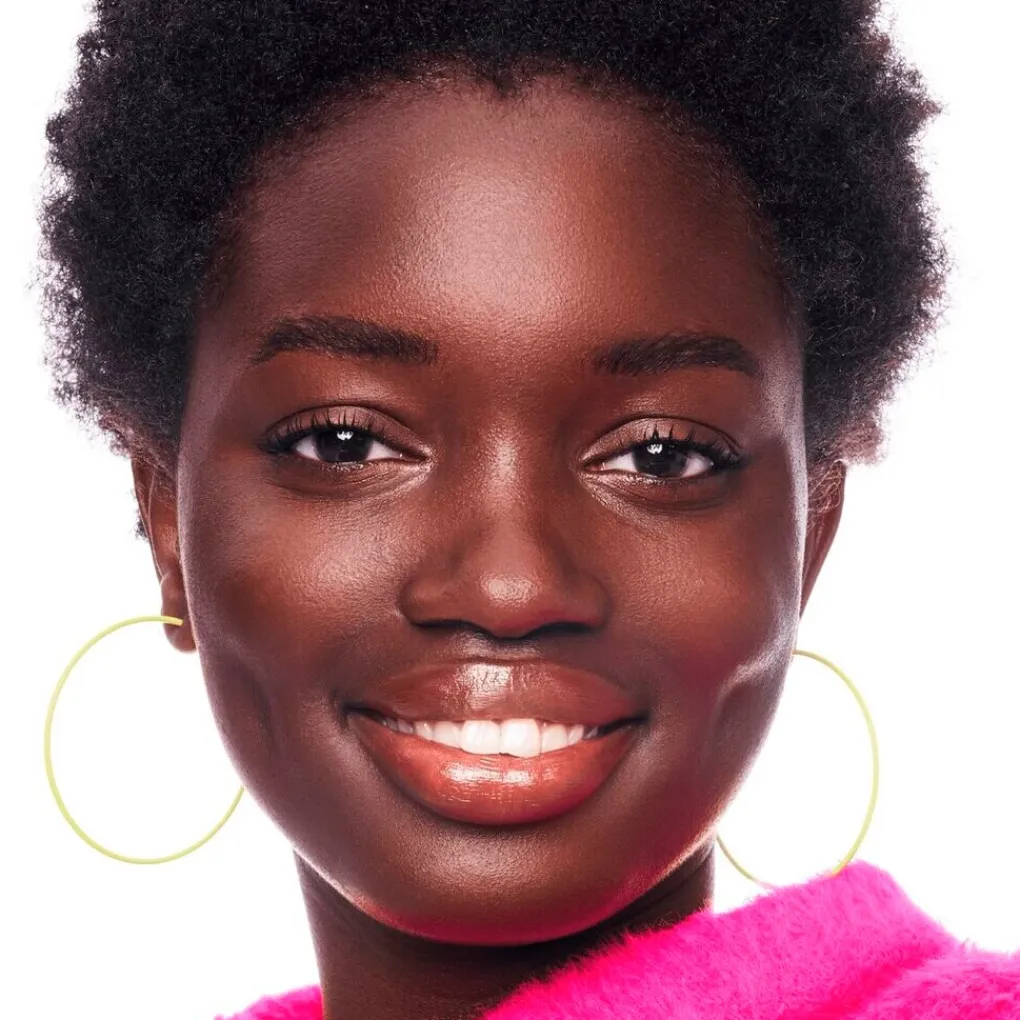 Essence Foundation>150 Skin Tint