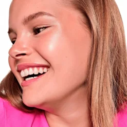 Essence Highlighter><noscript><img width=
