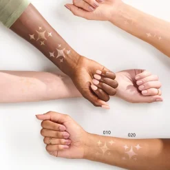 Essence Highlighter><noscript><img width=