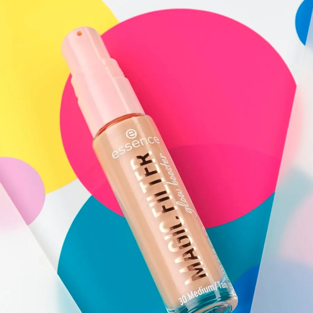 Essence Foundation>Magic Filter 30 Medium Tan Glow Booster