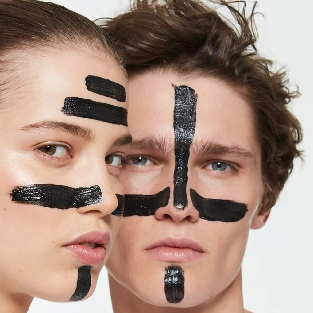 Garnier Skin Naturals Gezichtsreiniging>Garnier PureActive 3-In-1 Anti-Mee-Eters Gezichtsreiniger met Charcoal