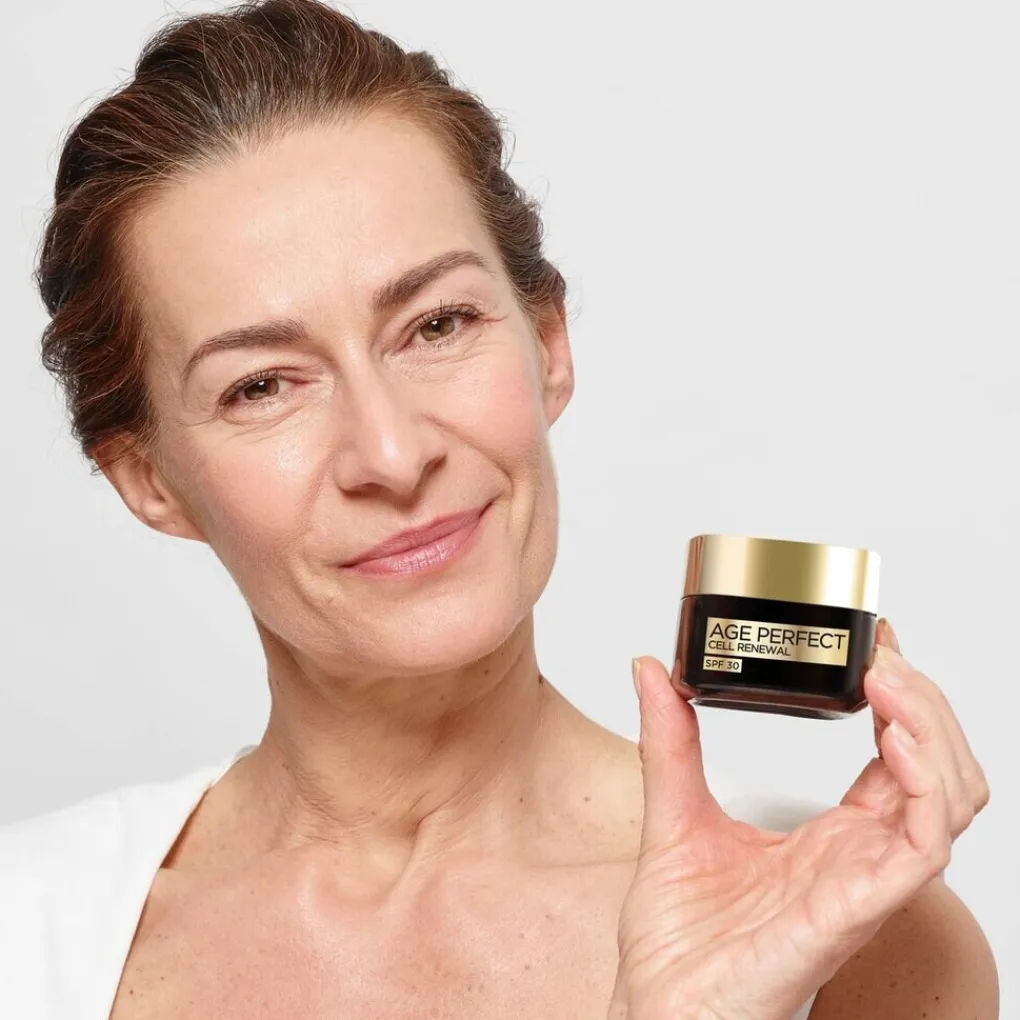 L'Oreal Paris Dagcreme>L'Oréal Paris Age Perfect Cell Renaissance Revitaliserende Verzorging Dagcrème SPF30