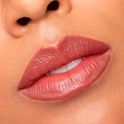 L'Oreal Lipmake-Up><noscript><img width=
