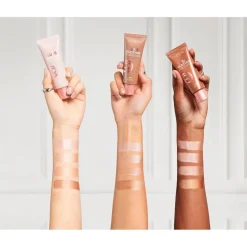 L'Oreal Highlighter><noscript><img width=