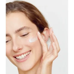 Nivea Skincare Serum><noscript><img width=