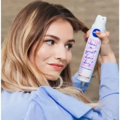 Nivea Droogshampoo>Fresh Revive 3-in-1 Droogshampoo voor Donkerblond Haar