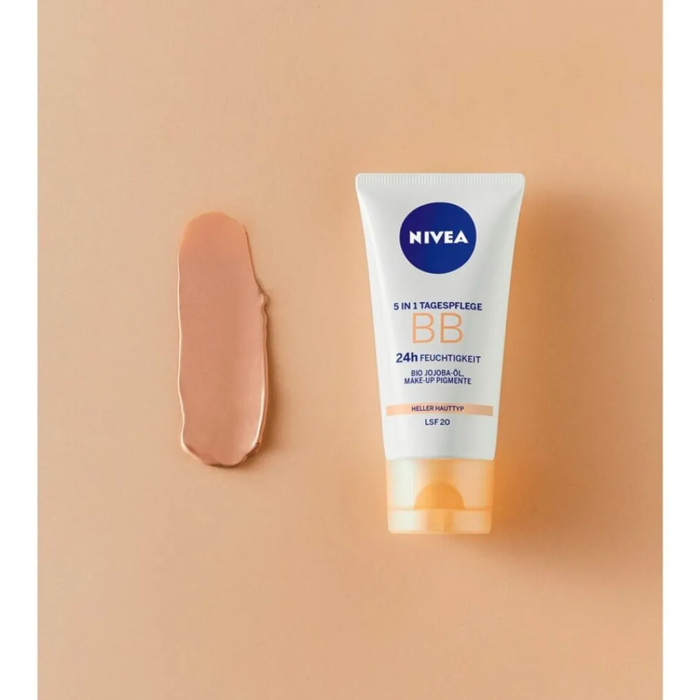 Nivea Skincare Dagcreme|Bb Cream>NIVEA 5-In-1 SPF15 Lichte Huidskleur BB Cream