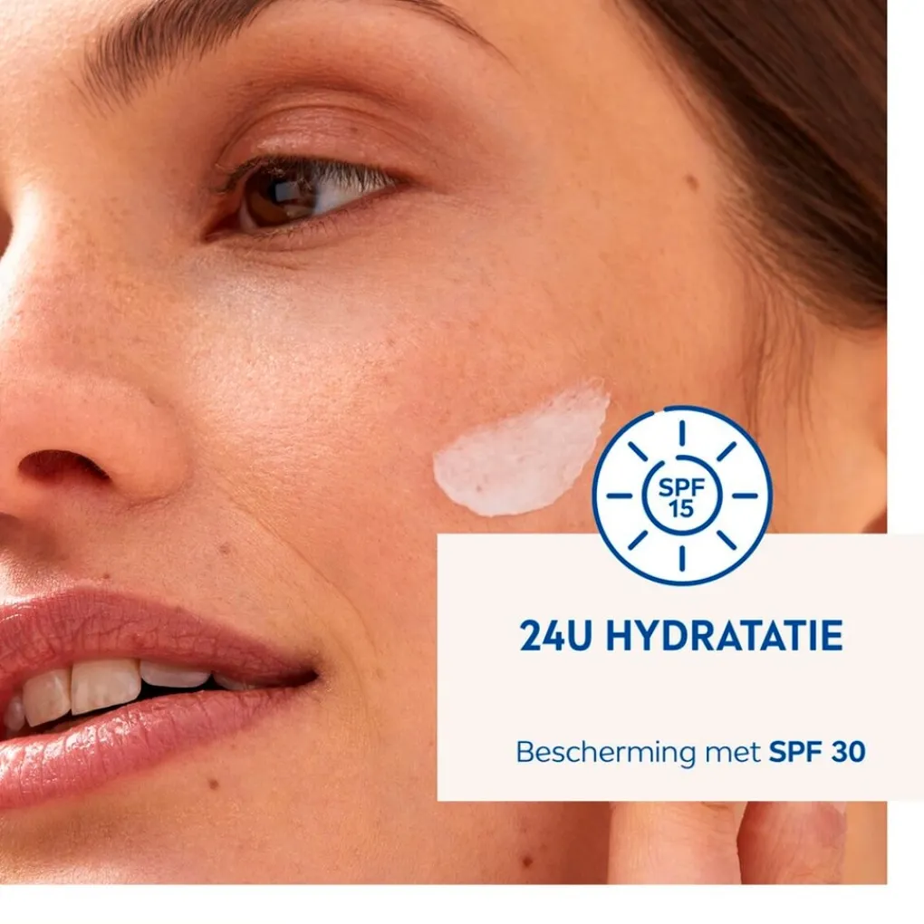 Nivea Skincare Dagcreme>NIVEA SPF30 24H Hydration Voedende Dagcrème
